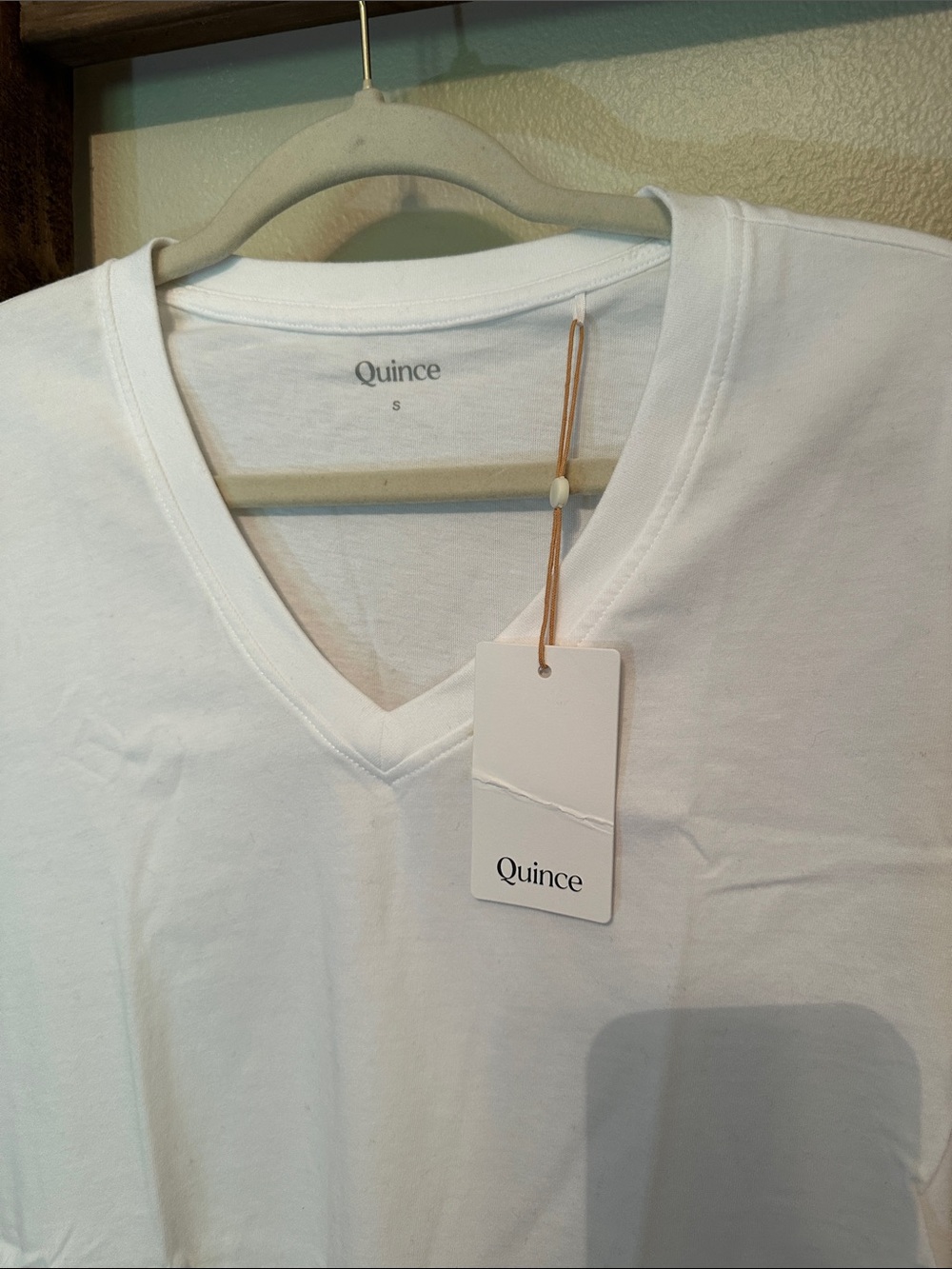 Quince Black V-Neck Short Sleeve v neck boxy tee - white